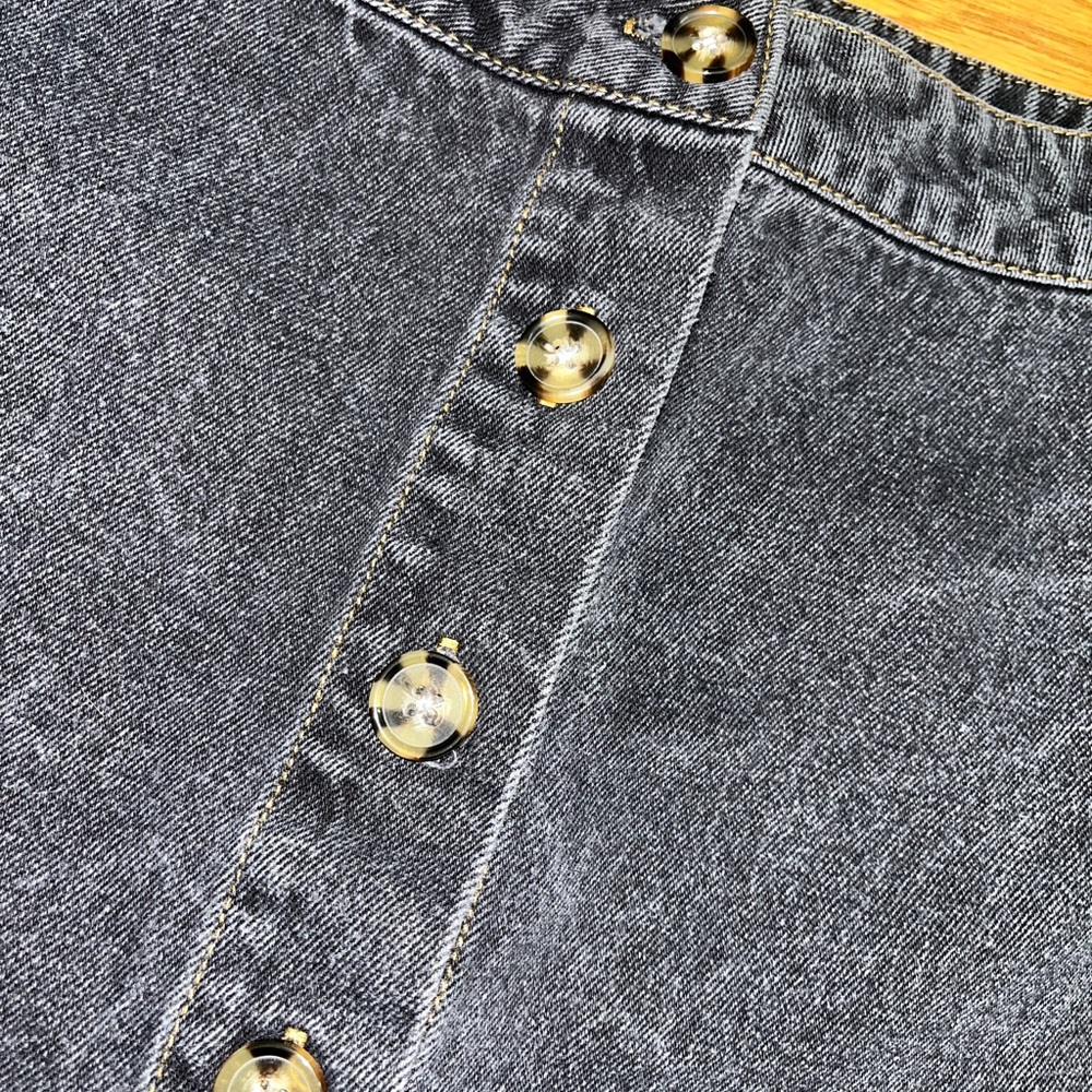 Jean skirt size small - Picture 2 of 4